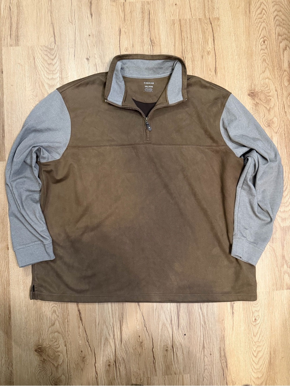 Haggar Brown Body Quarter-Zip Pullover with Gray Sleeves
